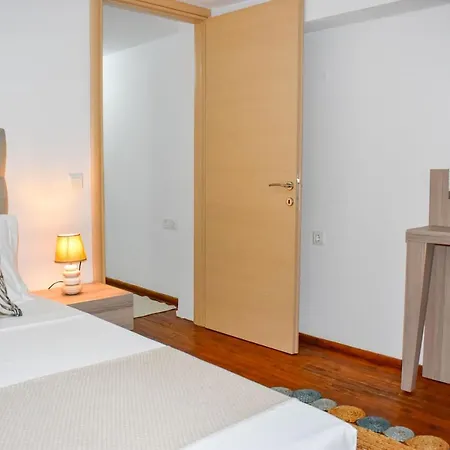 La Maison Plakes 3 Bdr Apt Skiathos-Stadt Exterior foto