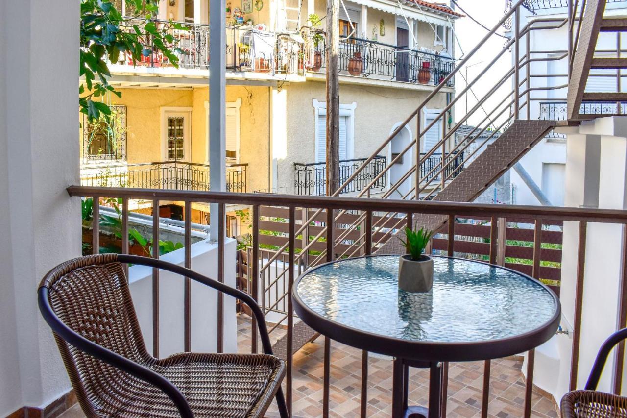 La Maison Plakes 3 Bdr *