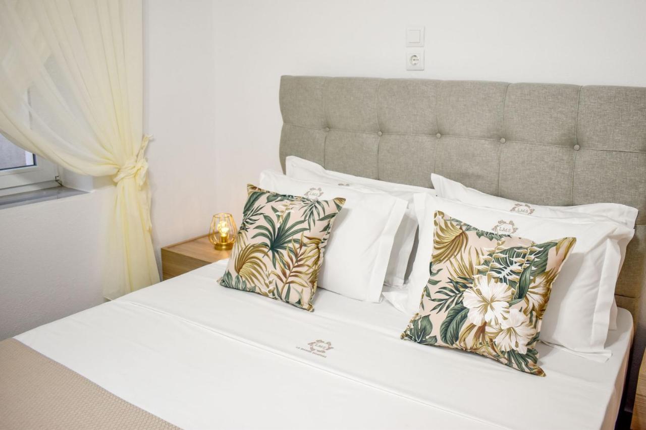 Apartment La Maison Plakes 3 Bdr *