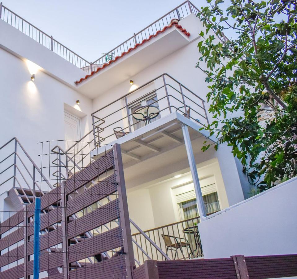 La Maison Plakes 3 Bdr