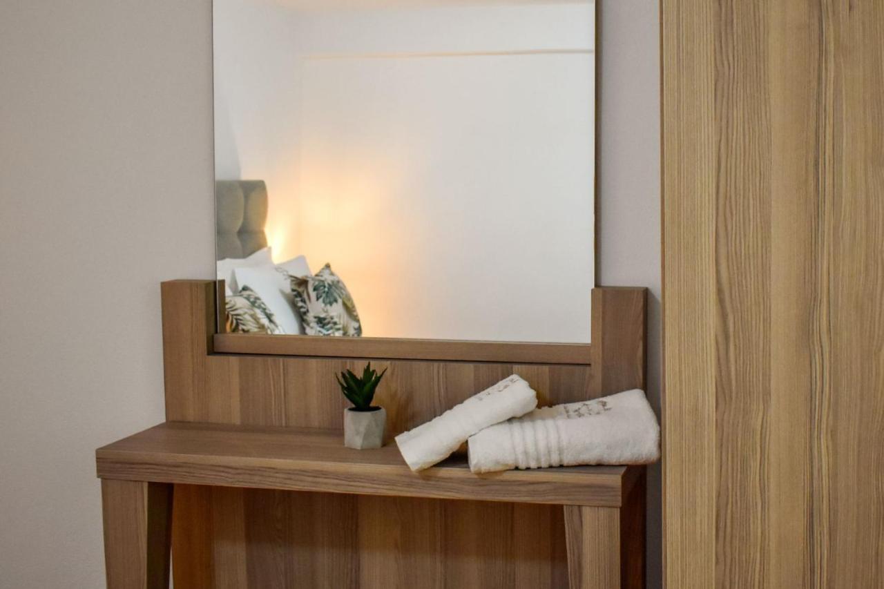 La Maison Plakes 3 Bdr Скиатос